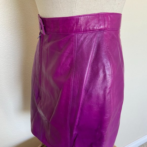 Electric Purple Leather Skirt - Vintage size 8 - Picture 3 of 9